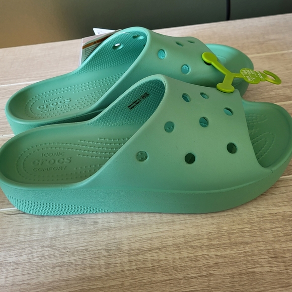 WOMEN'S CROCS CLASSIC PLATFORM SLIDES New Size 8 Jade Stone Green - Picture 6 of 7